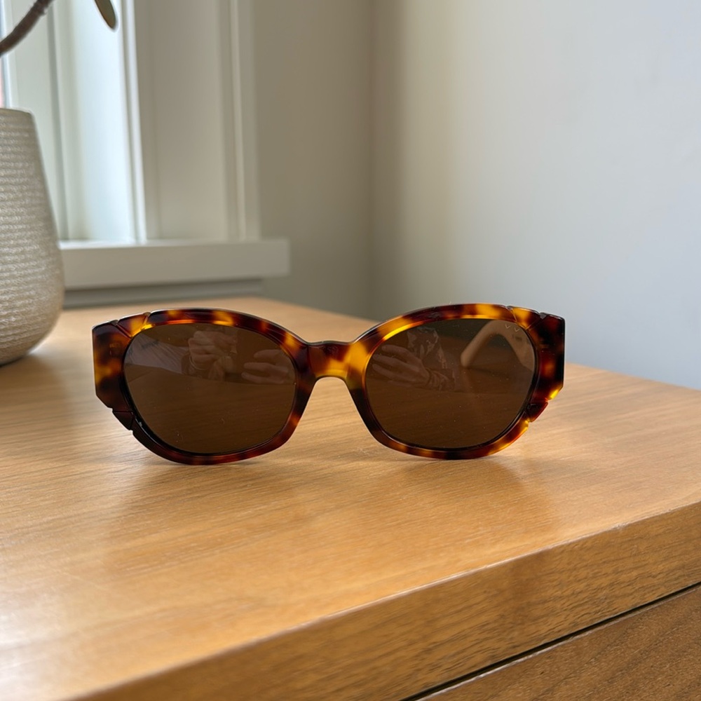 Pared eyewear Australian tortoise white oval sunglasses style diamonds & pearls